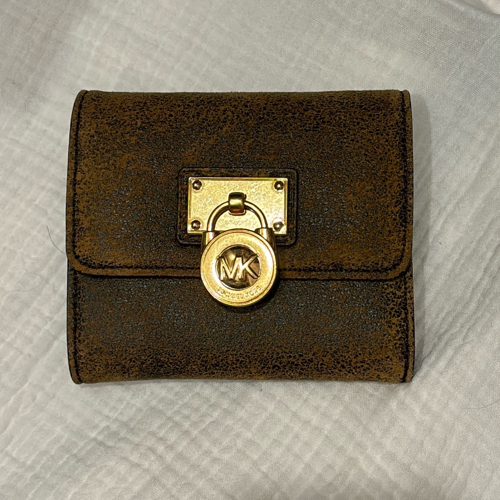 Michael Kors Distressed Wallet